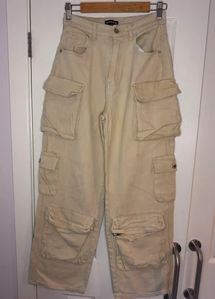 Cream coloured cargo style jeans from pretty little things and in a size 8, brand: PrettyLittleThing, condition: Very good, size: S / UK 8-10, £8.00, £9.10 includes Buyer Protection
