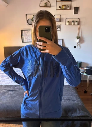 Sweat Veste Nike Vintage Bleu Taille M Flocage Noir, marke: Nike, zustand: Sehr gut, größe: M, 12,99 €, 14,34 € inklusive Vinted-Käuferschutz