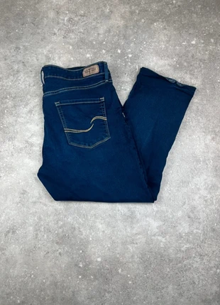 Pantalon Jean Lévis Signature FR42 W33 Coupe Modern Capri Femme Bleu Foncé Coton #J274, brand: Levi's, condition: Very good, size: XL / 42 / 14, €24.99, €26.94 includes Buyer Protection Pro