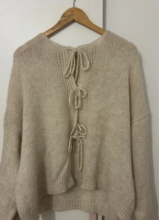 Pull a noeud Taille Unique Couleur Crème Boutique Indépendante !, brand: Boutique indépendante, condition: New without tags, size: One size, €10.00, €11.20 includes Buyer Protection