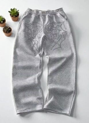 Jogging Gris large streetwear/y2k taille M, marque: y2k, état: Neuf avec étiquette, taille: M, 25,00 €, 26,95 € Protection acheteurs incluse