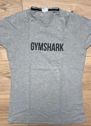T-shirt Gymshark M, marque: Gymshark, état: Bon état, taille: M, 8,00 €, 9,10 € Protection acheteurs incluse
