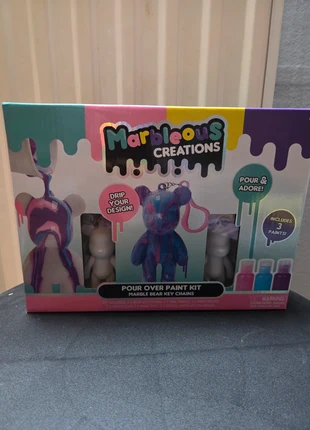 Marbleous Creations
Marbleous Creations Marble Bear Keychain Kit, marca: marbleous, estado: Muy bueno, tamaño: 5 años / 110 cm, 9,95 €, 11,15 € Protección al comprador incluida