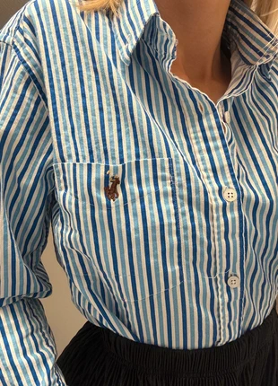 Chemise Ralph Lauren rayée bleu et blanche taille M, marque: Ralph Lauren, état: Très bon état, taille: M / 38 / 10, 35,00 €, 37,45 € Protection acheteurs incluse