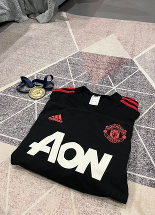 Maillot Man United, marque: adidas, état: Très bon état, taille: L, 15,00 €, 16,45 € Protection acheteurs incluse