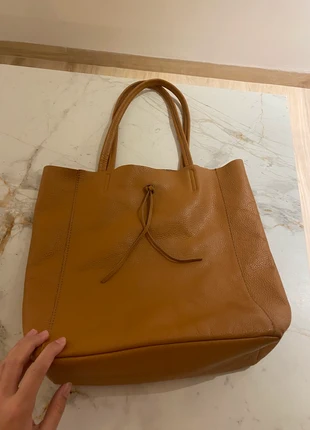 Bolso Genuine Leather, brand: The Genuine Leather, condizioni: Ottime, €23.00, €24.85 include la Protezione acquisti