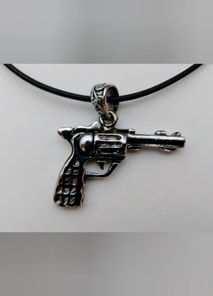Necklace Gun - Nuovo, marque: Alternative, état: Neuf sans étiquette, 8,00 €, 9,10 € Protection acheteurs incluse
