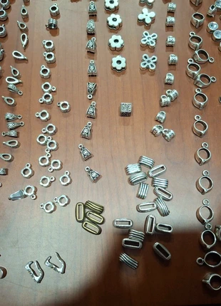 Peças bijuteria, estado: Novo com etiquetas, €10.00, €11.20 inclui Proteção do Comprador