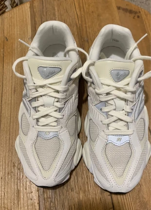 New balance 9060 nuove sea salt tg.38, marca: New Balance, estado: Novo com etiquetas, tamanho: 38, €159.00, €167.65 inclui Proteção do Comprador