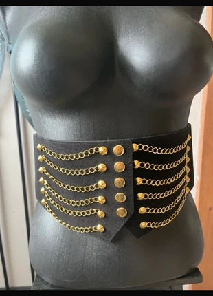 Grosse ceinture, effet corset, noir et or, marque: Extravagant, état: Très bon état, taille: Ajustable, 10,00 €, 11,20 € Protection acheteurs incluse