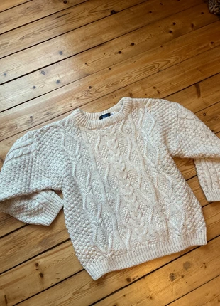 Pull enfant Tb état beige, brand: Decathlon, condition: Very good, size: 10 years / 140 cm, €3.00, €3.85 includes Buyer Protection