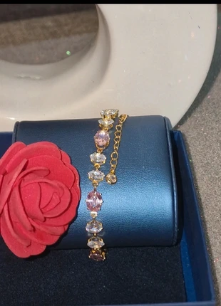 Magnifique bracelet incrusté de cristaux, marca: swarovski elements, estado: Muito bom, €16.75, €18.29 inclui Proteção do Comprador