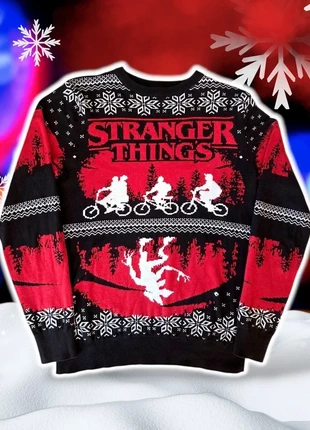 Pull de Noël Stranger Things - Netflix - Taille XS, marke: Stranger Things, zustand: Sehr gut, größe: XS, 40,00 €, 42,70 € inklusive Vinted-Käuferschutz