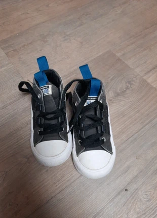 Baskets converse, merk: Converse, staat: Goed, maat: 23, € 5,00, € 5,95 inclusief Kopersbescherming