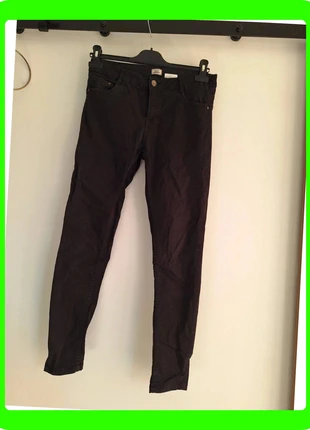 Jean 118 noir slim Pimkie T34, marque: Pimkie, état: Très bon état, taille: XS / 34 / 6, 5,00 €, 5,95 € Protection acheteurs (Pro) incluse