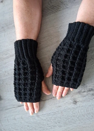 Vingerloze handschoenen, merk: Handmade, staat: Nieuw zonder prijskaartje, maat: Universele maat, € 7,50, € 8,58 inclusief Kopersbescherming