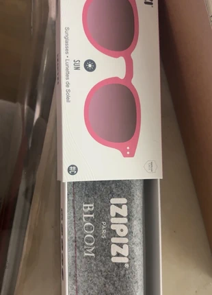 Lunette izipizi paris, brand: IZIPIZI, condition: New with tags, €13.00, €14.35 includes Buyer Protection
