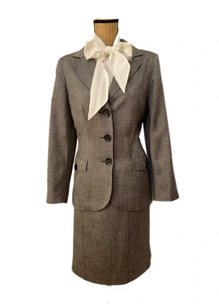 Tailleur Weill - Élégance Intemporelle & Qualité Supérieure, marque: WEILL, état: Très bon état, taille: XXL / 44 / 16, 150,00 €, 158,20 € Protection acheteurs incluse