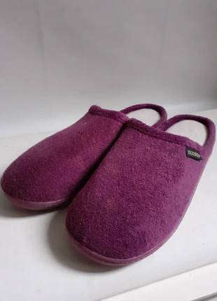 chausson isotoner, marque: Isotoner, état: Bon état, taille: 39, 5,00 €, 5,95 € Protection acheteurs incluse