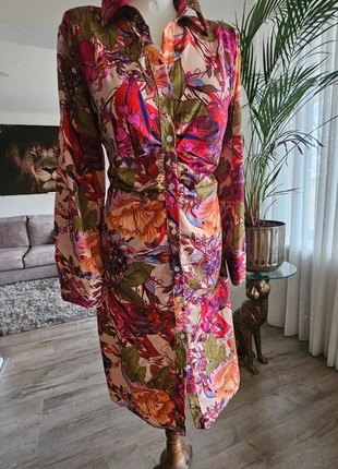 Jurk met knoopjes, marca: onbekend, estado: Muito bom, tamanho: L / 40 / 12, €15.00, €16.45 inclui Proteção do Comprador