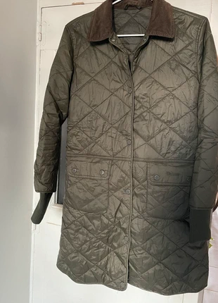 Green Barbour jacket, brand: Barbour, condizioni: Ottime, taglia: XS / IT 38 / EU 34, €85.00, €89.95 include la Protezione acquisti