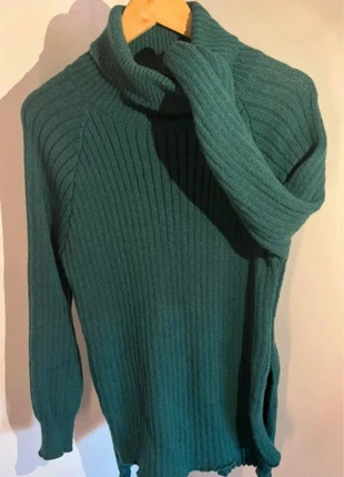 Pull SHEIN taille S – couleur vert sapin, en très bon état, marque: Shein, état: Très bon état, taille: S / 36 / 8, 2,50 €, 3,33 € Protection acheteurs incluse