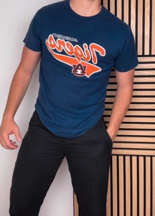 T-shirt vintage Auburn Tigers USA | Fruit of the Loom Heavy Cotton | Taille M, brand: Fruit of the Loom, condition: Very good, size: M, €14.00, €15.40 includes Buyer Protection Pro