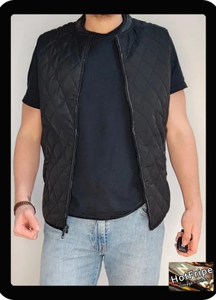 Veste zip matelassée sans manche fourré Zara Man noir - M, brand: Zara Man, condition: Good, size: M, €15.00, €16.45 includes Buyer Protection Pro