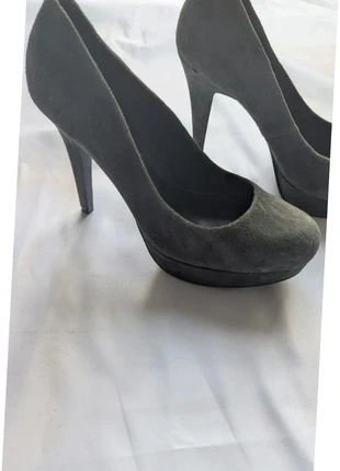 Chaussures Escarpins Minelli grise Taille 37 - Bon état, brand: Minelli, condition: Very good, size: 37, €9.90, €11.10 includes Buyer Protection