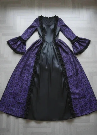 Robe Gothique Victorienne Élégante à Col Volanté – Motif Floral Noir et pour Halloween & Cosplay, marque: Vintage Dressing, état: Très bon état, taille: S / 36 / 8, 39,99 €, 42,69 € Protection acheteurs incluse