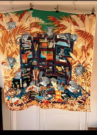 Carré de soie 90x90, brand: SOIE, condition: Very good, €29.90, €32.10 includes Buyer Protection