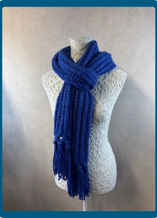 Écharpe longue bleue en grosse maille à franges – Lot MI35, état: Très bon état, 6,80 €, 7,84 € Protection acheteurs (Pro) incluse