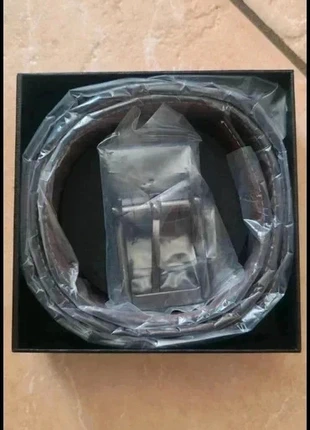 🤵 Ceinture en Cuir Réversible Neuve (Noir/Marron) - Taille 115cm 🔄, état: Neuf avec étiquette, taille: 115 cm, 20,50 €, 22,23 € Protection acheteurs incluse