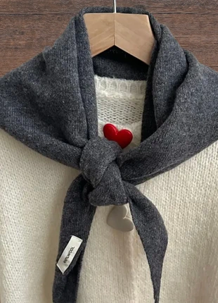 Écharpe triangulaire 100% laine gris foncé, marke: Lana, zustand: Neu, 30,00 €, 32,20 € inklusive Vinted-Käuferschutz