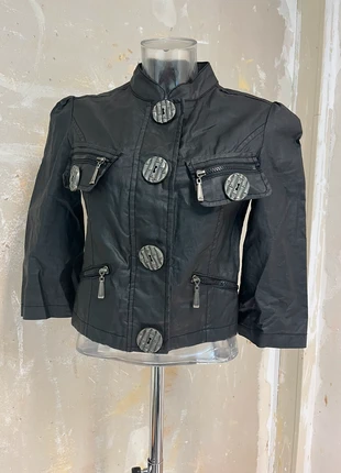 waxed cotton button up cropped jacket, merk: Vintage Dressing, staat: Heel goed, maat: S / 36 / 8, € 40,00, € 42,70 inclusief Kopersbescherming