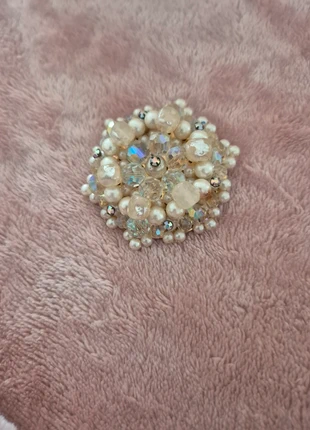 Brooch, condition: Very good, £1.00, £1.75 includes Buyer Protection