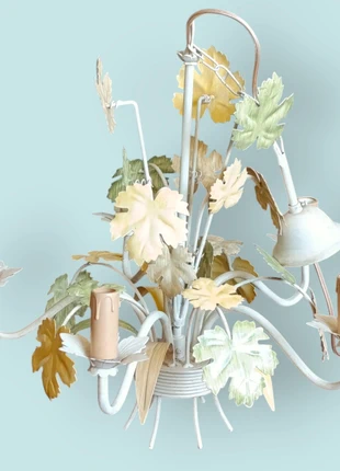 Vintage prachtige Franse kroonluchter bloemenlamp, merk: Vintage Love, staat: Goed, € 40,00, € 42,70 inclusief Kopersbescherming