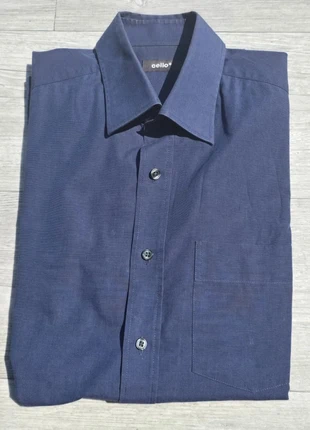 Chemise Bleu Celio taille L, merk: Celio, staat: Veelgebruikt, maat: L, € 1,00, € 1,75 inclusief Kopersbescherming