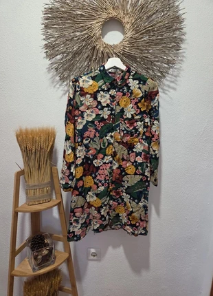 Vestido de flores de colores, marque: Fashion Style, état: Neuf sans étiquette, taille: M / 38 / 10, 15,00 €, 16,45 € Protection acheteurs incluse