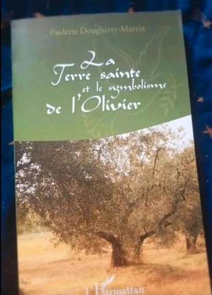 La terre Sainte et le symbolisme de l'olivier par Paulette Dougherty Martin, condition: Very good, €16.00, €17.50 includes Buyer Protection