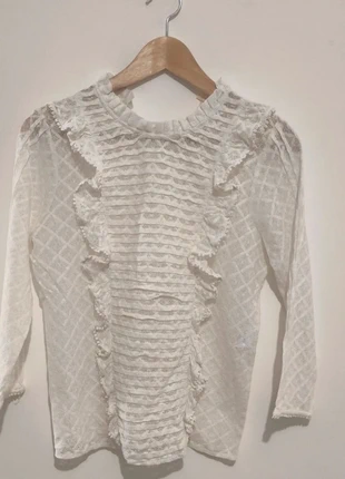 Chemise dentelle Sézane, marque: Sézane, état: Très bon état, taille: M / 38 / 10, 42,00 €, 44,80 € Protection acheteurs incluse