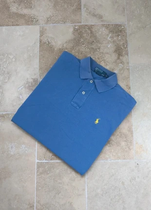 Polo Ralph Lauren - Homme M coupe droite - Bleu violacé logo jaune - Coton piqué, marke: Ralph Lauren, zustand: Sehr gut, größe: M, 24,00 €, 25,90 € beinhaltet Vinted-Käuferschutz Pro