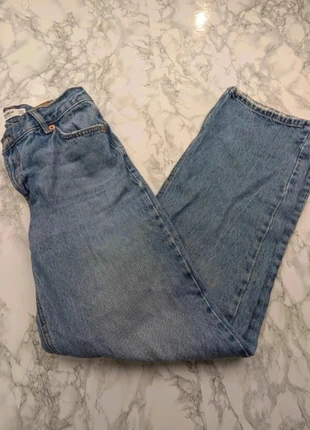 Jean bleu clair coupe droite – Pull and Bear – Taille 34 – bon état Jef62, marque: Pull & Bear, état: Bon état, taille: XS / 34 / 6, 4,40 €, 5,32 € Protection acheteurs incluse