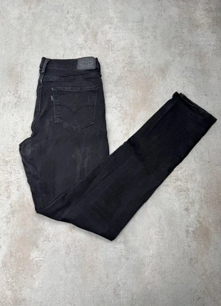 Jean Levi’s 311 Super Skinny Femme Noir vintage – Taille 38 (W30), marke: Levi's, zustand: Sehr gut, größe: M / 38 / 10, 22,00 €, 23,80 € inklusive Vinted-Käuferschutz