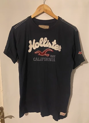 Hollister California t-shirt marine blue, merk: Hollister, staat: Heel goed, maat: M, € 3,00, € 3,85 inclusief Kopersbescherming