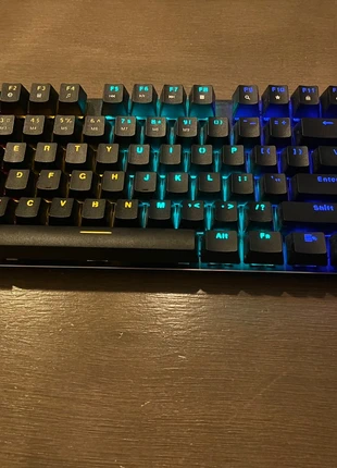 Gaming keyboard, brand: nexibo, condizioni: Ottime, €19.99, €21.69 include la Protezione acquisti