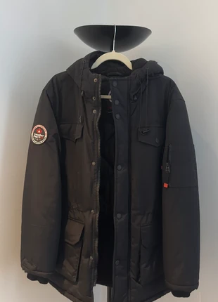 Giacca invernale Canadian Peak 1983 nera taglia S – imbottita, calda, con cappuccio, marque: Canadian Peak, état: Très bon état, taille: S, 50,00 €, 53,20 € Protection acheteurs incluse