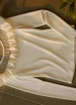 Top Crème Volanté – Chic / Minimaliste / Automne / Romantique / Élégant, brand: Atelier Lune Blanche, condizioni: Ottime, taglia: M / IT 42 / EU 38, €34.99, €37.44 include la Protezione acquisti Pro