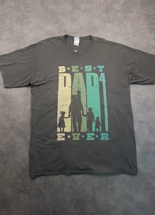 Best Dad Ever Silhouette Graphic T-Shirt – Size 2XL, brand: Graphic Tee, condizioni: Ottime, taglia: XXL, €15.00, €16.45 include la Protezione acquisti