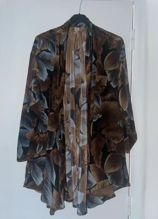 Veste style kimono, marke: Kimono, zustand: Neu, größe: M / 38 / 10, 12,00 €, 13,30 € inklusive Vinted-Käuferschutz